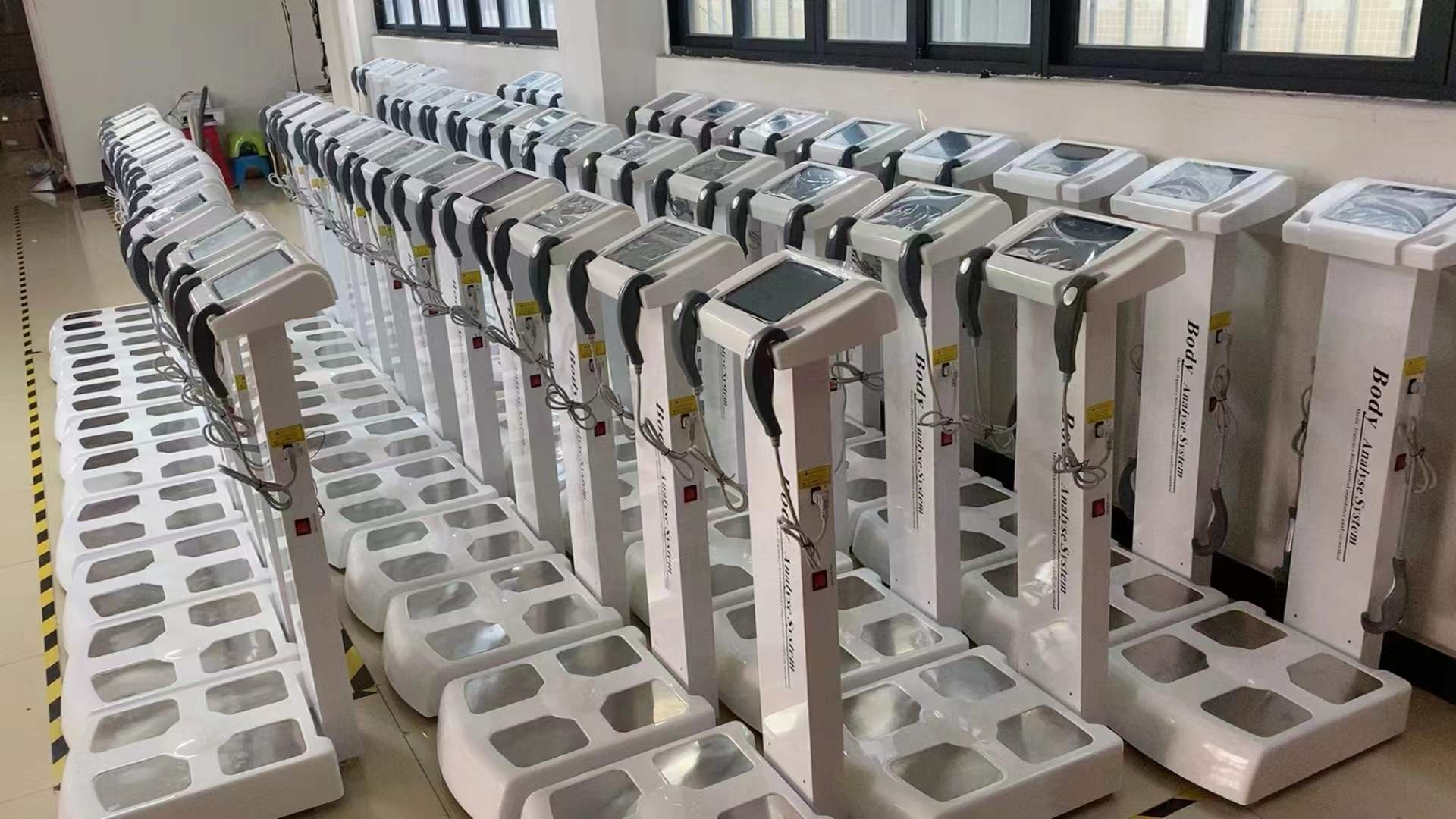 Configured batches at the BY BEAUTY Guangzhou factory